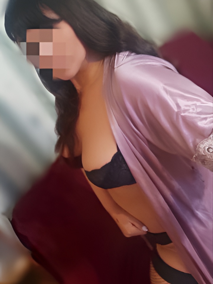 Ксения привлекальеная девушка из Павло-Федоровка цена от 1500 руб