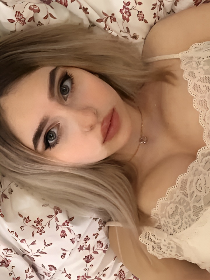 Индивидуалка Фрида, доступна для личного знакомства от 10000 руб