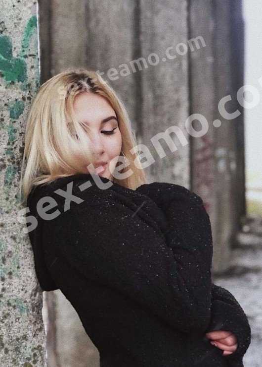 Арина привлекательная девушка из Павло-Федоровка цена от 9000 руб