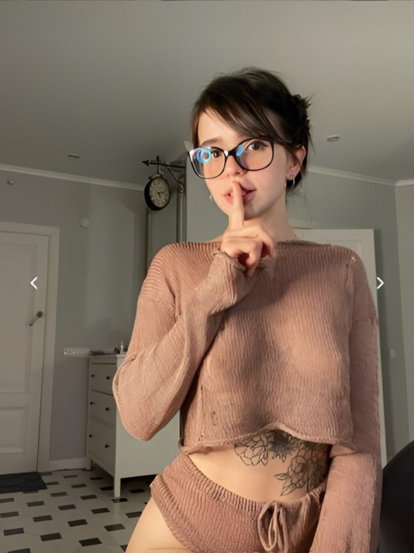 Азалия привлекательная девушка из Павло-Федоровка цена от 1500 руб