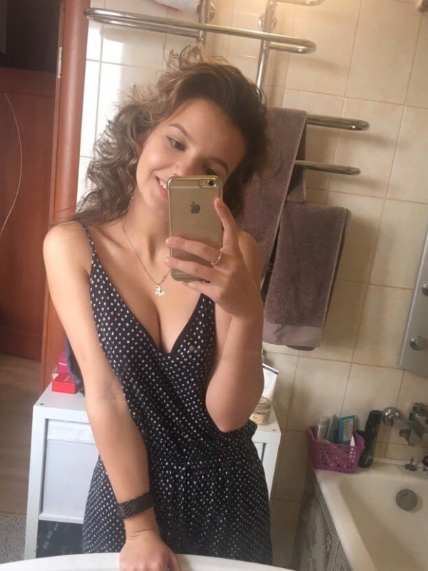 Ольга привлекательная девушка из Павло-Федоровка цена от 3000 руб